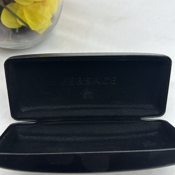 Versace Black Eyeglass Case with branded microfiber cleaning cloth - Picture 2 of 7